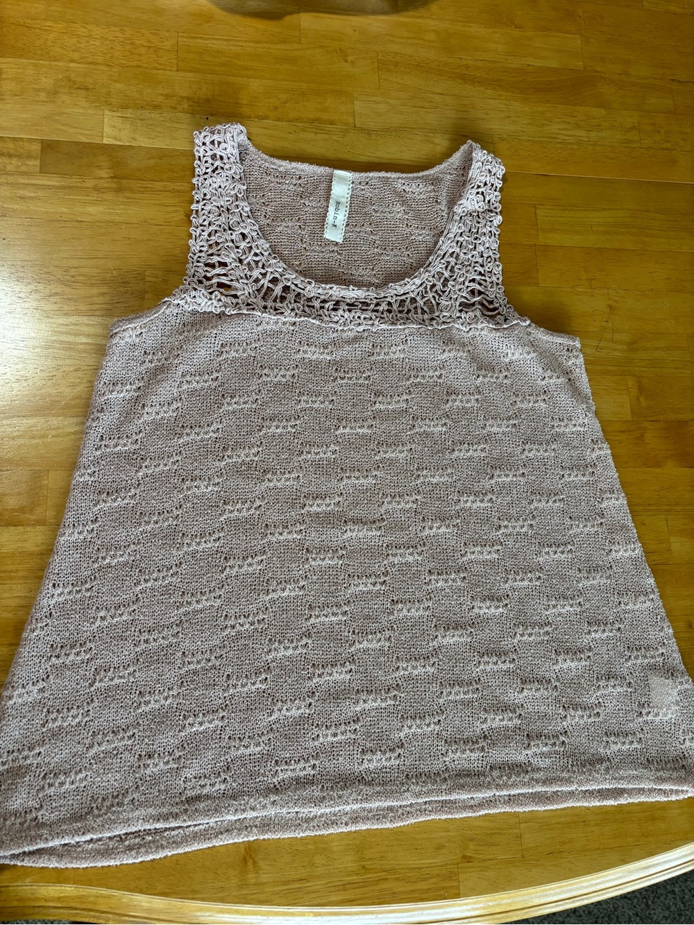 Robin K Crochet Yoke Knit Tank Top - Light Mauve